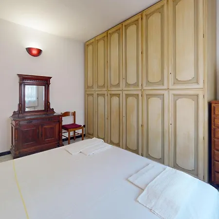 Casa Anna - By Ligooria *