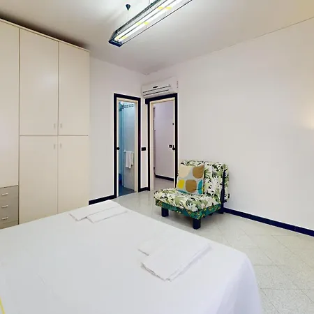 Casa Anna - By Ligooria Pietra Ligure