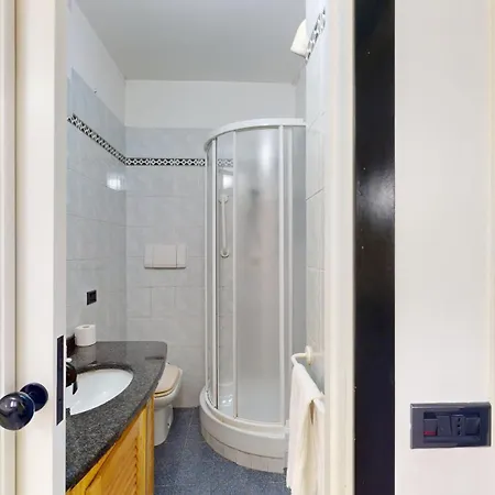 Casa Anna - By Ligooria Apartment