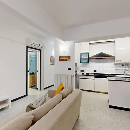 Casa Anna - By Ligooria Apartment