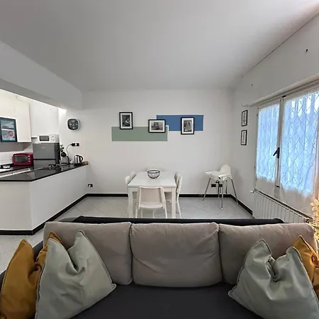 Apartment Casa Anna - By Ligooria