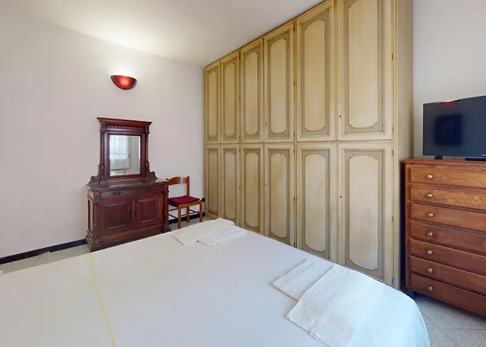 Casa Anna - By Ligooria *