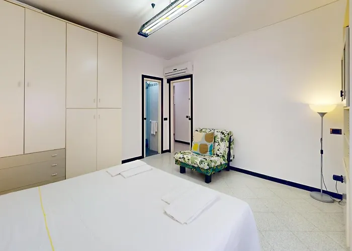 Casa Anna - By Ligooria Pietra Ligure