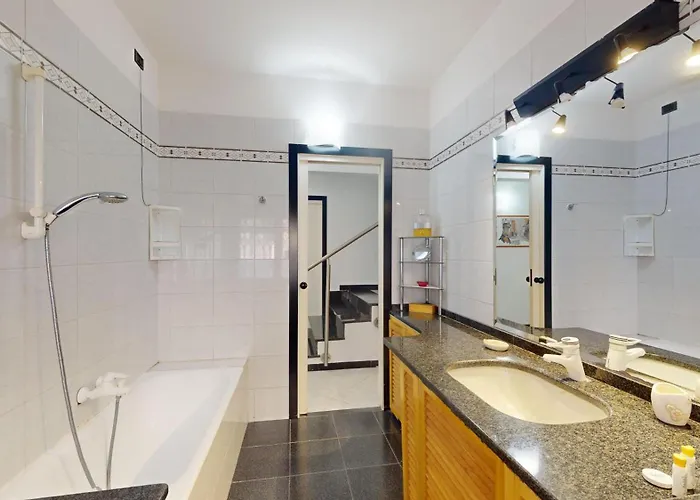 Casa Anna - By Ligooria Lejlighed Pietra Ligure