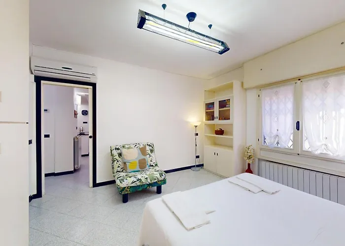 Casa Anna - By Ligooria Pietra Ligure